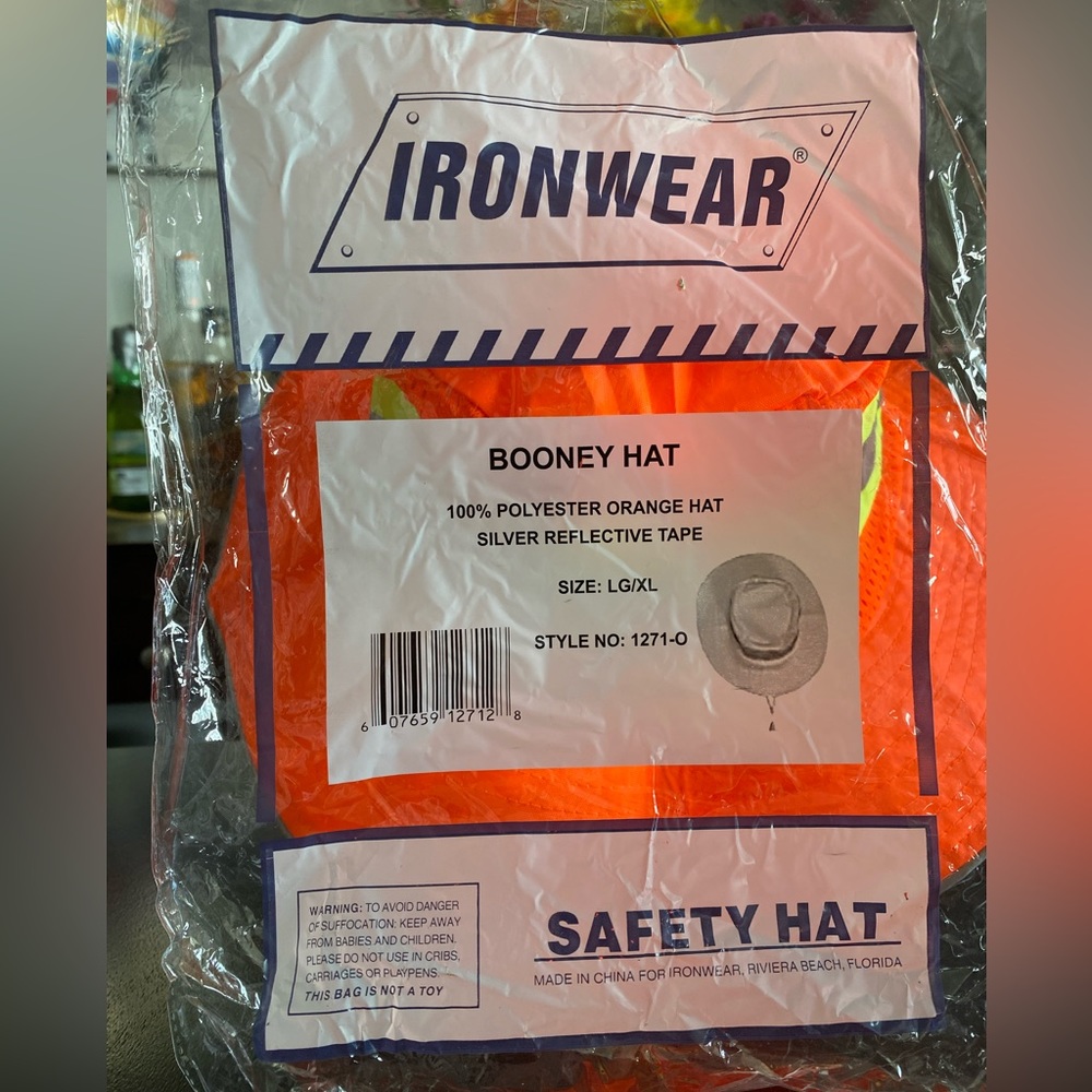 IRONWEAR safety hat